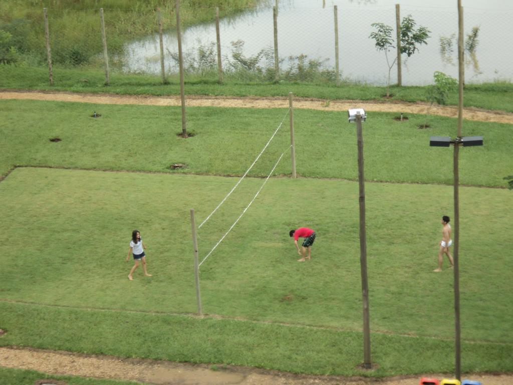 Apartamento Pontal Do Lago Caldas Novas Esterno foto